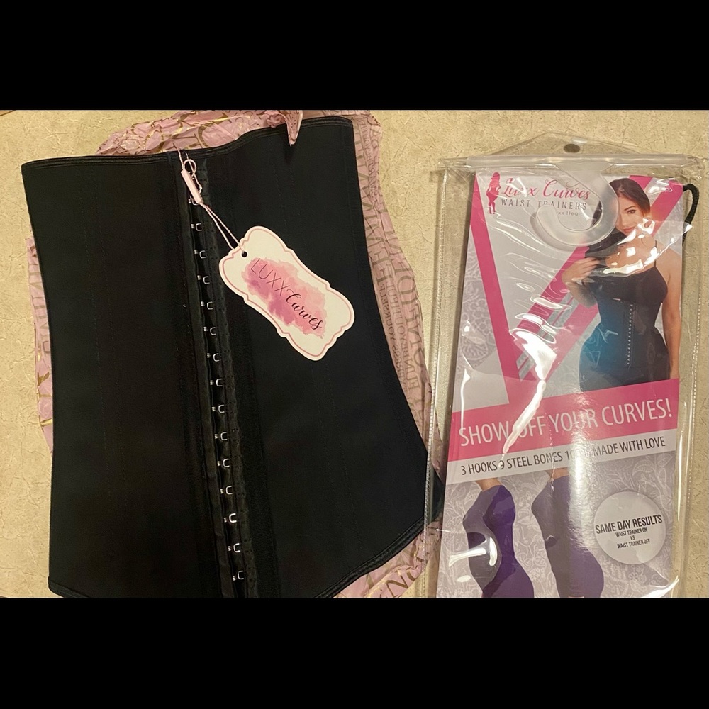 SOLD: LUXX Curves Waist Trainer